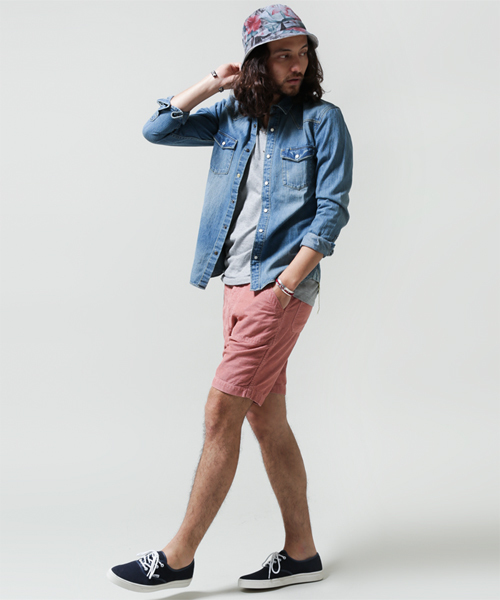 NANO universe(ナノユニバース)の「8ozヴィンテージデニムシャツ(シャツ/ブラウス・メンズ・サックスブルー/ブルー/インディゴブルー・X-LARGE/MEDIUM/SMALL/LARGE)」の22枚目の写真