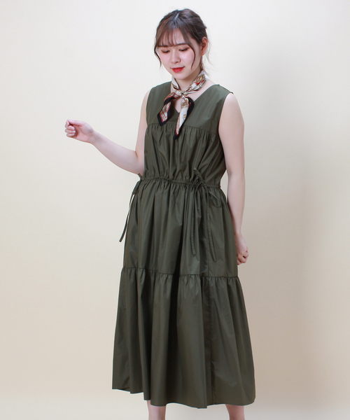 TRUDEA(トルディア)の「ティアードワンピース(ワンピース・レディース・ブラック/ベージュ/カーキ/ピンク/イエロー・MEDIUM)」の3枚目の写真