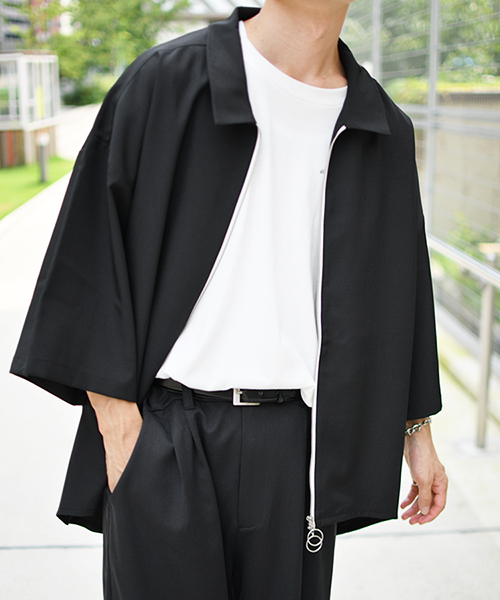 kutir（クティール）の「フルジップハーフスリーブシャツ（シャツ/ブラウス・メンズ・ブラック/ベージュ/モカ・MEDIUM/LARGE）」の2枚目の写真