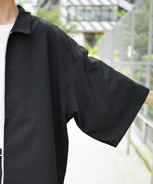 kutir（クティール）の「フルジップハーフスリーブシャツ（シャツ/ブラウス・メンズ・ブラック/ベージュ/モカ・MEDIUM/LARGE）」の10枚目の写真