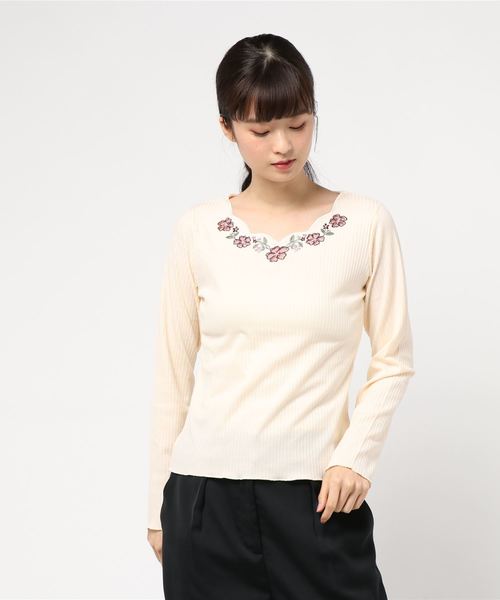 axes femme（アクシーズファム）の「お花カットワークＰＯ（Tシャツ/カットソー・レディース・キナリ/ピンク系その他/ブラウン/ブラック・MEDIUM）」の7枚目の写真