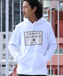 Tommy Hilfiger/トミーヒルフィガー HOODIE ボックスロゴプルオーバーパーカー