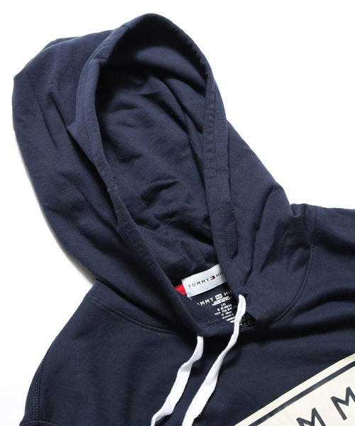 TOMMY HILFIGER（トミーヒルフィガー）の「Tommy Hilfiger/トミーヒルフィガー HOODIE　ボックスロゴプルオーバーパーカー（パーカー・メンズ・ホワイト/ダークネイビー・S/M/L/XL）」の9枚目の写真