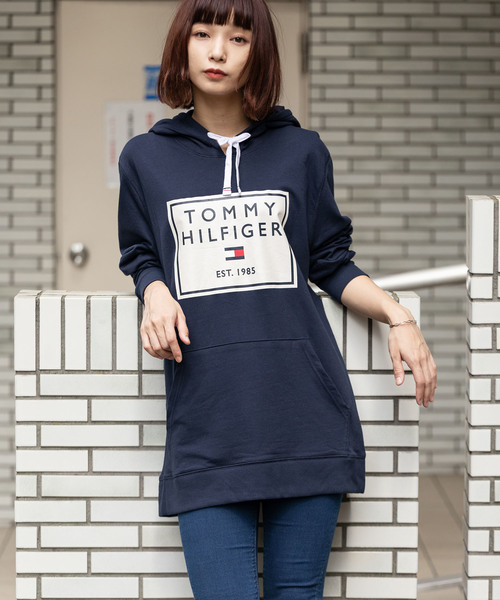 TOMMY HILFIGER（トミーヒルフィガー）の「Tommy Hilfiger/トミーヒルフィガー HOODIE　ボックスロゴプルオーバーパーカー（パーカー・メンズ・ホワイト/ダークネイビー・S/M/L/XL）」の17枚目の写真