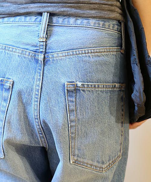 And A(アンドエー)の「BOY FRIEND DENIM (HOSU×artpeace by nowartt×And A)(デニムパンツ・レディース・チャコールグレー/ブルー・36/38)」の17枚目の写真