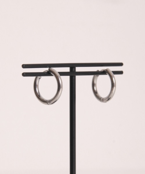 Cookie Chocolate(クッキーチョコレート)の「【ZOZO限定】フープピアス(ピアス(両耳用)・レディース・シルバー/ゴールド・FREE)」の1枚目の写真