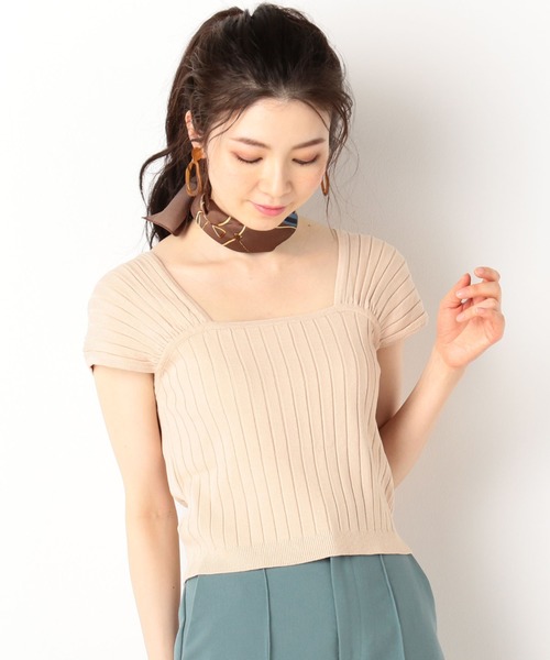 archives(アルシーヴ)の「強撚レーヨン前開きキャミニットTOPS(ニット/セーター・レディース・ブラック/ベージュ/イエロー/ピンクベージュ/ブルー・MEDIUM)」の1枚目の写真