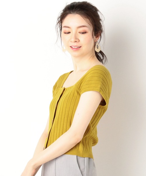archives(アルシーヴ)の「強撚レーヨン前開きキャミニットTOPS(ニット/セーター・レディース・ブラック/ベージュ/イエロー/ピンクベージュ/ブルー・MEDIUM)」の8枚目の写真