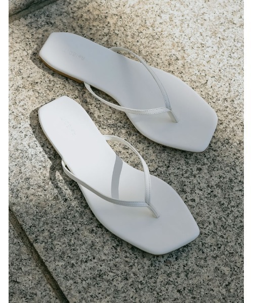 Re:EDIT（リエディ）の「[小さい/大きいサイズ有][軽量・滑り止め]シンプルビーチサンダル（サンダル・レディース・ブラック/シルバー/ゴールド/キャメル/グレイッシュベージュ/パイソン/ホワイト・SMALL/MEDIUM/LARGE/X-LARGE/XX-LARGE/X-SMALL/XXX-LARGE）」の11枚目の写真