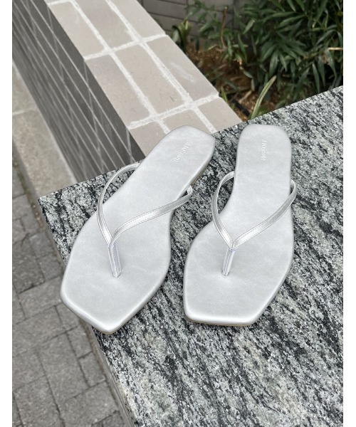 Re:EDIT（リエディ）の「[小さい/大きいサイズ有][軽量・滑り止め]シンプルビーチサンダル（サンダル・レディース・ブラック/シルバー/ゴールド/キャメル/グレイッシュベージュ/パイソン/ホワイト・SMALL/MEDIUM/LARGE/X-LARGE/XX-LARGE/X-SMALL/XXX-LARGE）」の19枚目の写真