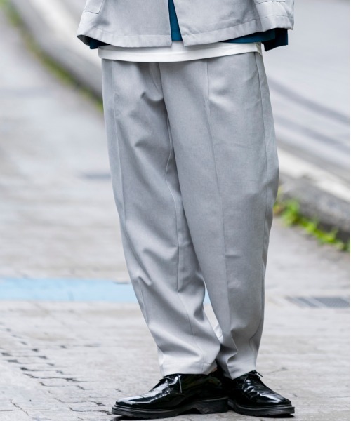 ADMIX/ATELIER SAB MEN（アドミックスアトリエサブメン）の「ポリエステルポプリン ／ ワイド テーパード パンツ ウエストゴム（セットアップ対応）（スラックス・メンズ・ライトグレー/ブラック/アッシュブラウン/ライトベージュ/ダークベージュ・48/50）」の20枚目の写真