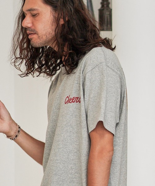 CAMBIO（カンビオ）の「mt6804-Print Tee - Cheers（Tシャツ/カットソー・メンズ・ホワイト/グレー/スミクロ・S/M/L/XL）」の8枚目の写真