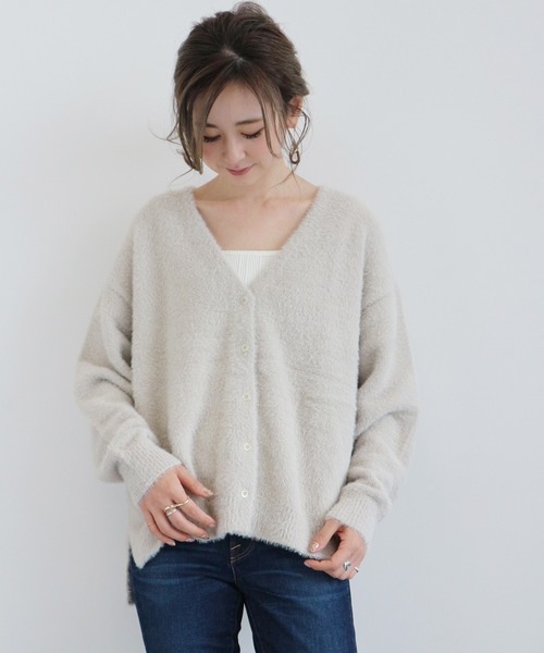 AMERICAN HOLIC（アメリカンホリック）の「Vネックフワフワニットカーディガン　＊（カーディガン/ボレロ・レディース・ブラック/モカ/サックスブルー/ライトグレー・MEDIUM/LARGE）」の3枚目の写真