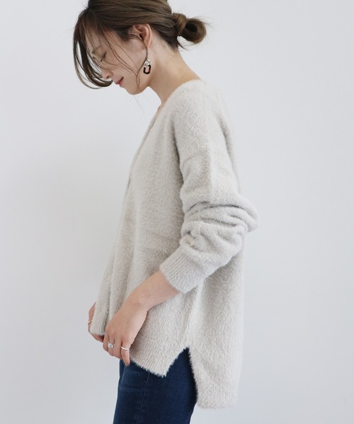 AMERICAN HOLIC（アメリカンホリック）の「Vネックフワフワニットカーディガン　＊（カーディガン/ボレロ・レディース・ブラック/モカ/サックスブルー/ライトグレー・MEDIUM/LARGE）」の8枚目の写真