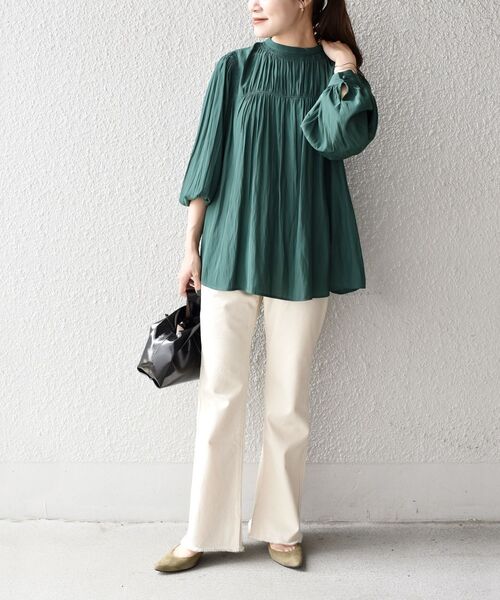 SHIPS（シップス）の「*ZOZO限定*シャーリングバックタイブラウス◇（シャツ/ブラウス・レディース・スカイブルー/ブラック/ネイビー/オフホワイト/ピンク系その他/オレンジ/ダークブルー/ライトグレー/グリーン・ONE SIZE）」の17枚目の写真