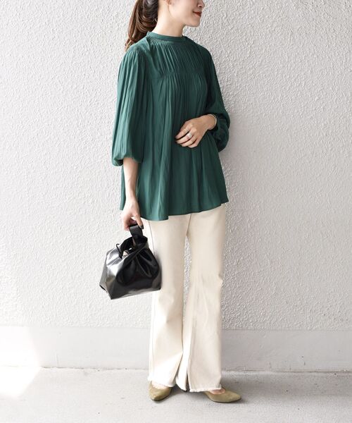 SHIPS（シップス）の「*ZOZO限定*シャーリングバックタイブラウス◇（シャツ/ブラウス・レディース・スカイブルー/ブラック/ネイビー/オフホワイト/ピンク系その他/オレンジ/ダークブルー/ライトグレー/グリーン・ONE SIZE）」の19枚目の写真