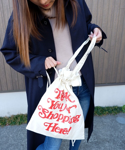 FRUIT OF THE LOOM（フルーツオブザルーム）の「FRUIT OF THE LOOM　TYSH DRAWSTRING TOTE（トートバッグ・レディース・ネイビー/オフホワイト/オレンジ/グリーン・FREE）」の6枚目の写真