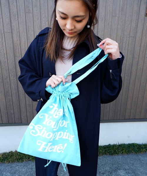 FRUIT OF THE LOOM（フルーツオブザルーム）の「FRUIT OF THE LOOM　TYSH DRAWSTRING TOTE（トートバッグ・レディース・ネイビー/オフホワイト/オレンジ/グリーン・FREE）」の7枚目の写真