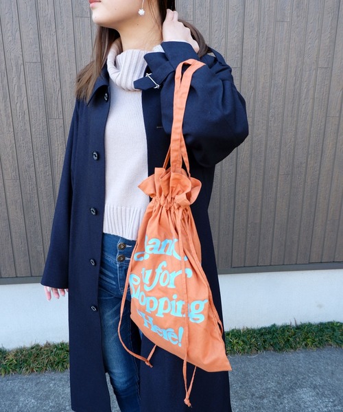 FRUIT OF THE LOOM（フルーツオブザルーム）の「FRUIT OF THE LOOM　TYSH DRAWSTRING TOTE（トートバッグ・レディース・ネイビー/オフホワイト/オレンジ/グリーン・FREE）」の8枚目の写真
