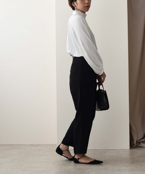 Eimee Law（エイミーロウ）の「消しプリーツスタンドカラーBL（シャツ/ブラウス・レディース・オフホワイト/ミント/ダークネイビー・38）」の11枚目の写真