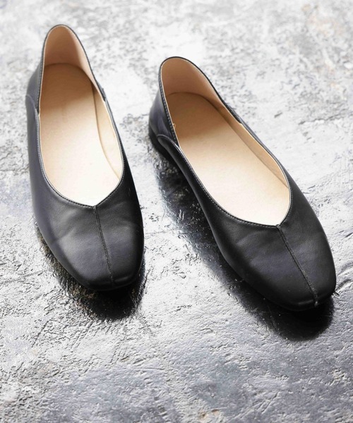 GLOBAL WORK(グローバルワーク)の「らくっション撥水バブーシュ/926053(その他シューズ・レディース・ブラック/ダークブラウン/オフホワイト/ブラウン/シルバー/ゼブラ・MEDIUM/LARGE/SMALL)」の3枚目の写真