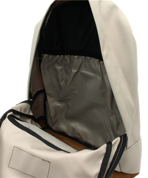 JANSPORT（ジャンスポーツ）の「WEGO/JANSPORT RIGHT PACK（バックパック/リュック・レディース・ブラック/ベージュ/ネイビー/ワイン・FREE）」の5枚目の写真