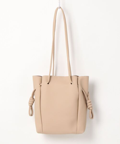 Chillfar（チルファー）の「ニュアンスカラーフェイクレザートートバッグ/インナーポーチ付き（トートバッグ・レディース・ブラック/ベージュ/グリーン・FREE）」の18枚目の写真