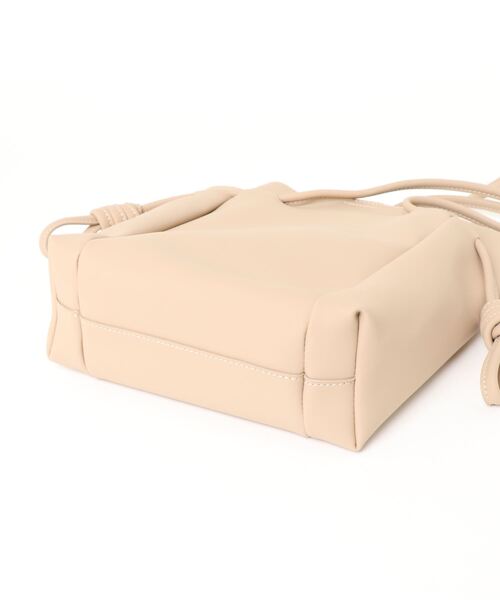 Chillfar（チルファー）の「ニュアンスカラーフェイクレザートートバッグ/インナーポーチ付き（トートバッグ・レディース・ブラック/ベージュ/グリーン・FREE）」の19枚目の写真