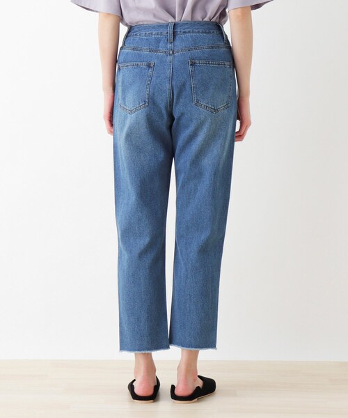SHOO・LA・RUE（シューラルー）の「◆カットオフストレートデニムパンツ（デニムパンツ・レディース・ネイビー/ブルー・02/03）」の4枚目の写真
