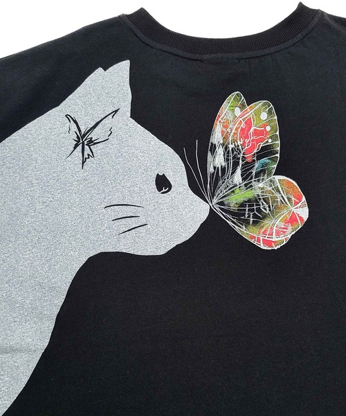 ScoLar（スカラー）の「ネコ×蝶柄Tシャツ（Tシャツ/カットソー