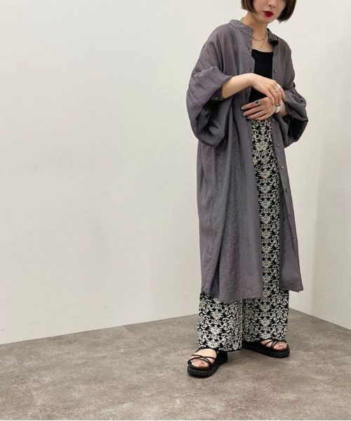 apres jour mignon（アプレジュールミニョン）の「シアーシャツワンピ ース【ZOZOTOWN限定アイテム】（ワンピース・レディース・ブラック/グリーン系その他/ホワイト系その他/パープル・フリー/X-LARGE）」の4枚目の写真