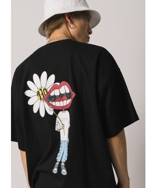RE730(アールイーセブンサーティー)の「【RE730】なみおくん×マーガレットプリントビッグシルエットTシャツ(Tシャツ/カットソー・メンズ・ブラック/オフホワイト・MEDIUM/LARGE/X-LARGE)」の1枚目の写真