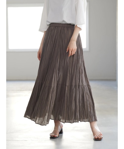 AMERICAN HOLIC(アメリカンホリック)の「丈違いクリンクルフラウンススカート *(スカート・レディース・グレー/ブラック/アイボリー/レッド/ベージュ・M/L)」の4枚目の写真