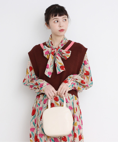 CHILD WOMAN(チャイルドウーマン)の「綿リリヤン チルデンショートベスト(ベスト・レディース・ネイビー系/アイボリー/ブラウン/ネイビー・FREE)」の2枚目の写真
