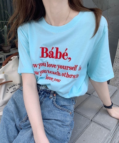 ABITOKYO（アビトーキョー）の「カラーロゴ刺繍カットソー（Tシャツ/カットソー・レディース・ホワイト/ライトブルー/ブラック/ベージュ/ネイビー/グレー/ピンク/ホワイト系その他/グリーン・FREE）」の18枚目の写真