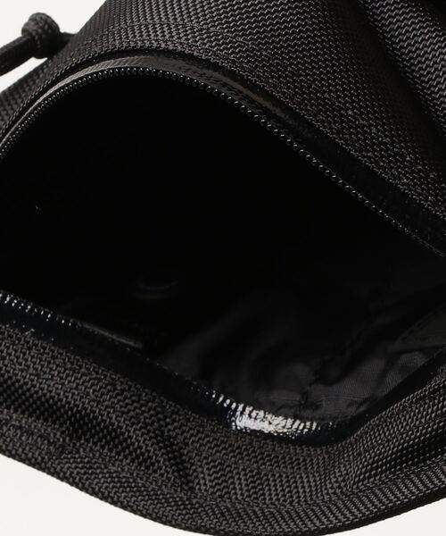 THE BROWN BUFFALO(ザブラウンバッファロー)の「THE BROWN BUFFALO/ザ ブラウンバッファロー SUPPLYSLING BALLISTIC BLACK(ボディバッグ/ウエストポーチ・メンズ・ブラック・FREE)」の4枚目の写真