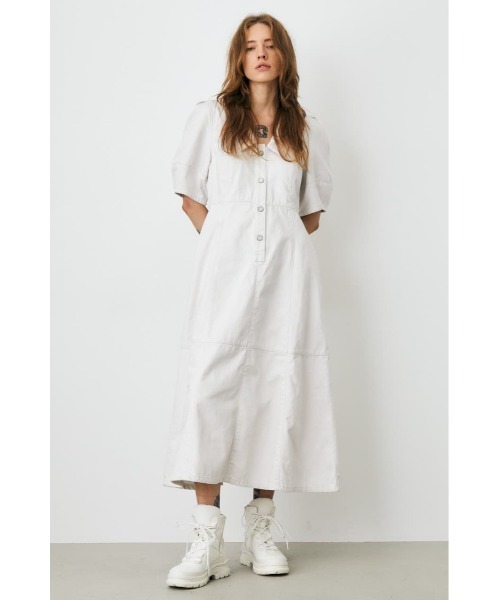 MOUSSY（マウジー）の「BIG COLLAR MIDI ドレス（ワンピース・レディース・オフホワイト/カーキ/ワンウォッシュ・1/2）」の13枚目の写真