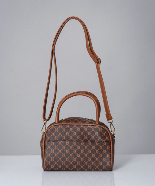 ALTROSE（アルトローズ）の「［ALTROSE/アルトローズ］シック 2WAY ミニボストンバッグ（ボストンバッグ・レディース・カーキ/ブラック/キャメル/ブラウン・FREE）」の4枚目の写真