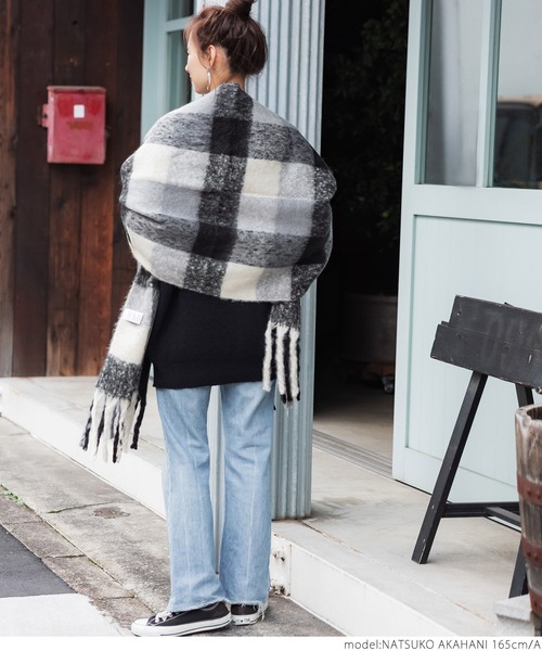 coca(coca)(コカ)の「ふわふわチェックストール(マフラー・レディース・ブラック系その他/オレンジ系その他・ONE SIZE)」の6枚目の写真