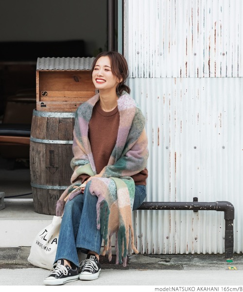 coca(coca)(コカ)の「ふわふわチェックストール(マフラー・レディース・ブラック系その他/オレンジ系その他・ONE SIZE)」の11枚目の写真
