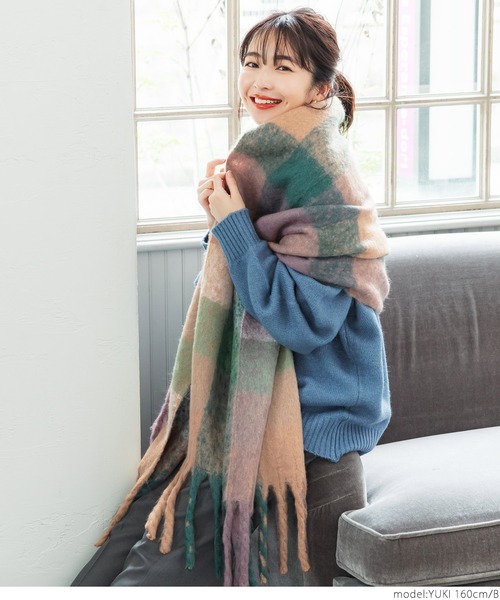 coca(coca)(コカ)の「ふわふわチェックストール(マフラー・レディース・ブラック系その他/オレンジ系その他・ONE SIZE)」の15枚目の写真