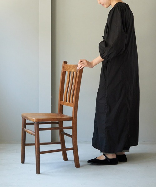 note et silence (ノートエシロンス)の「【 AMB100貨 】シルキータイプライター ギャザースリーブワンピース(ワンピース・レディース・カーキ/ブラック/その他1/その他2・FREE)」の5枚目の写真