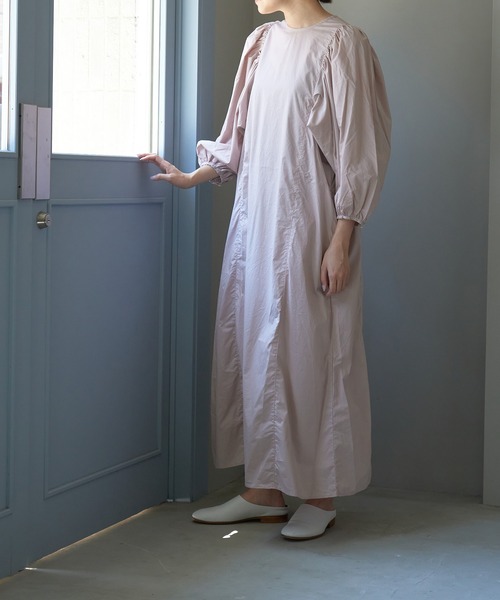 note et silence (ノートエシロンス)の「【 AMB100貨 】シルキータイプライター ギャザースリーブワンピース(ワンピース・レディース・カーキ/ブラック/その他1/その他2・FREE)」の8枚目の写真