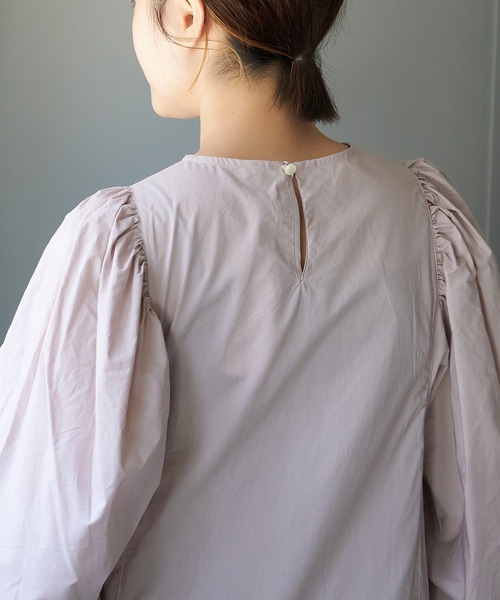 note et silence (ノートエシロンス)の「【 AMB100貨 】シルキータイプライター ギャザースリーブワンピース(ワンピース・レディース・カーキ/ブラック/その他1/その他2・FREE)」の12枚目の写真