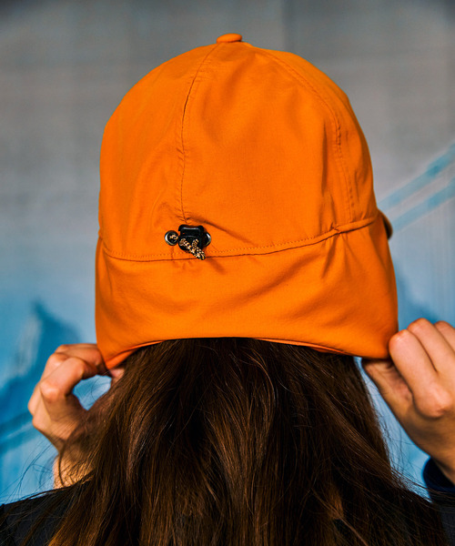 And A（アンドエー）の「AlexanderLeeChang アレキサンダーリーチャン / YOSHI47 EARMUFFS CAP 刺繍入り イヤーマフキャップ / AC052135（キャップ・メンズ・ブラック/オレンジ/グレー・ONE SIZE）」の12枚目の写真