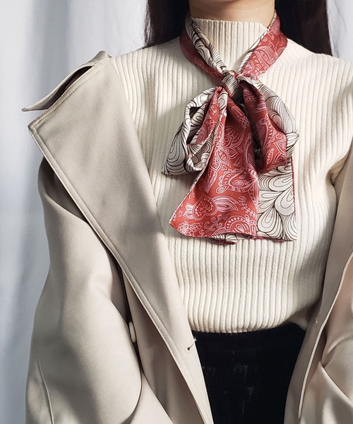 me+em select（ミームセレクト）の「※【 9色展開 】シルクタッチペイズリーロングスカーフ（バンダナ/スカーフ・レディース・アイボリー/ブラック/ブラウン/ネイビー/レッド/イエロー/ベージュ/ブルー/ホワイト・FREE）」の9枚目の写真