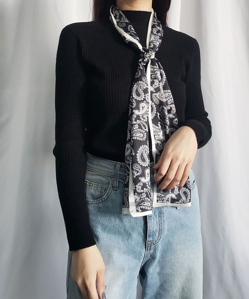 me+em select（ミームセレクト）の「※【 9色展開 】シルクタッチペイズリーロングスカーフ（バンダナ/スカーフ・レディース・アイボリー/ブラック/ブラウン/ネイビー/レッド/イエロー/ベージュ/ブルー/ホワイト・FREE）」の18枚目の写真