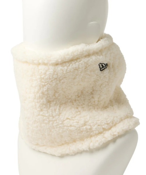 NEW ERA（ニューエラ）の「NEW ERA/ニューエラ ネックウォーマー 防寒 ボアフリース 12854792/12854793/12854794/14670017（ネックウォーマー/スヌード・メンズ・ブラック/ホワイト/ベージュ/ライトベージュ・FREE）」の2枚目の写真