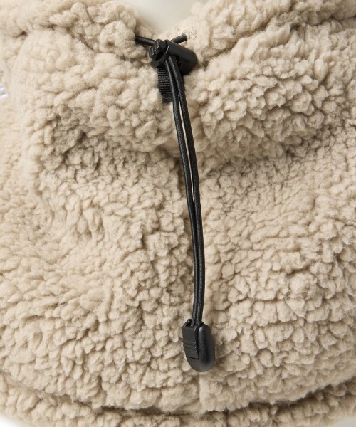 NEW ERA（ニューエラ）の「NEW ERA/ニューエラ ネックウォーマー 防寒 ボアフリース 12854792/12854793/12854794/14670017（ネックウォーマー/スヌード・メンズ・ブラック/ホワイト/ベージュ/ライトベージュ・FREE）」の14枚目の写真