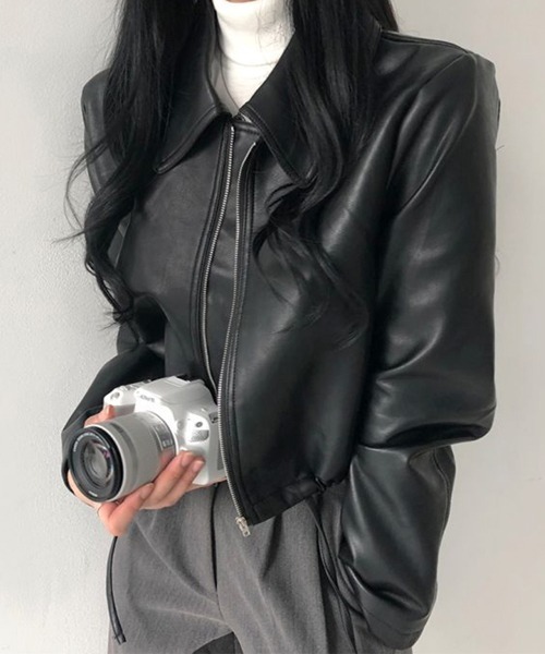 Dream garden(ドリームガーデン)の「レザージャケット(ライダースジャケット・レディース・ブラック/クリーム・FREE)」の2枚目の写真